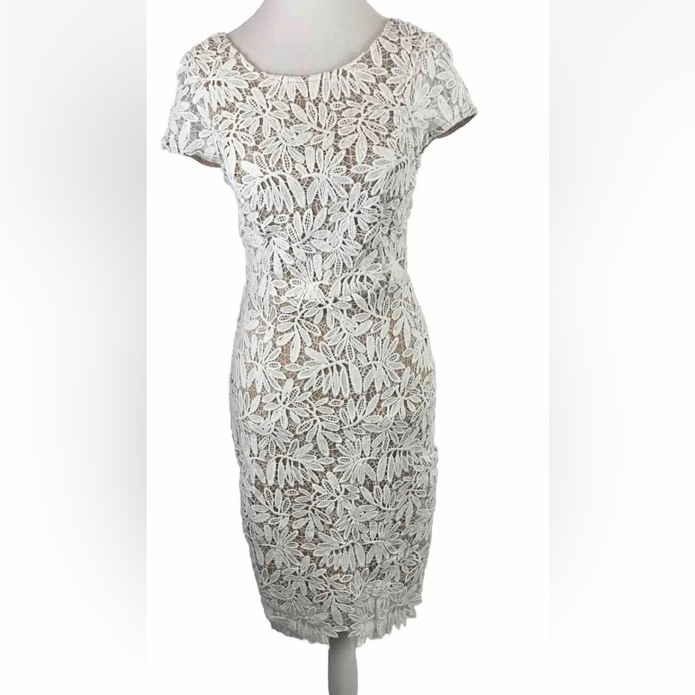 Lulu's NWT Sz S White crochet Lace Over Nude lining Dress
